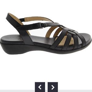 Naturalizer Nella Sandals - Womens